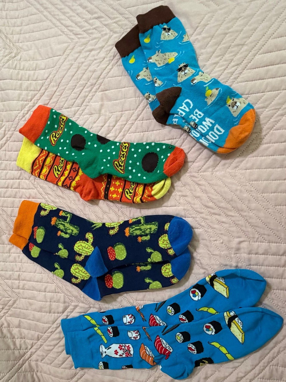 Reese's Novelty Men's Crew Socks Pack - Blue, Green, Navy, Teal, Orange